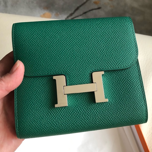 Constance compact Wallet; vert vertigo - Picture 7 of 8